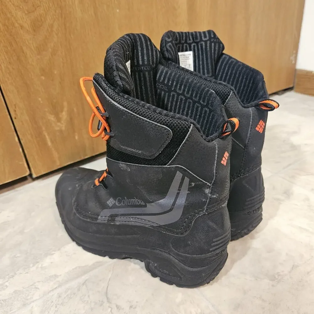 Columbia Bugaboot Size 7Y Black Orange Waterproof Winter Snow Boots BY5957-010